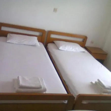 Apartahotel La Cite Family & 3*
